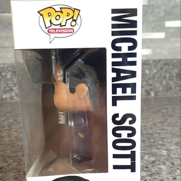 "The Office" Michael Scott Funko Pop - Picture 2 of 6
